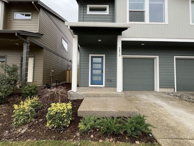 Building Photo - Modern 2022-Built 3-Bedroom Home with Open Layout, Entertainer’s Kitchen. Near Parks & Playgrounds