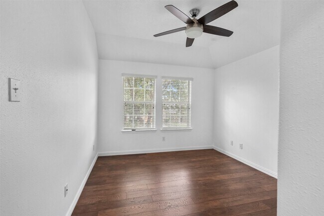 Building Photo - 2610 Cypress Springs Dr