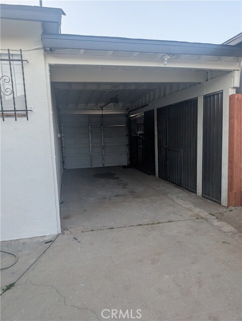 Building Photo - 2734 W Caldwell St