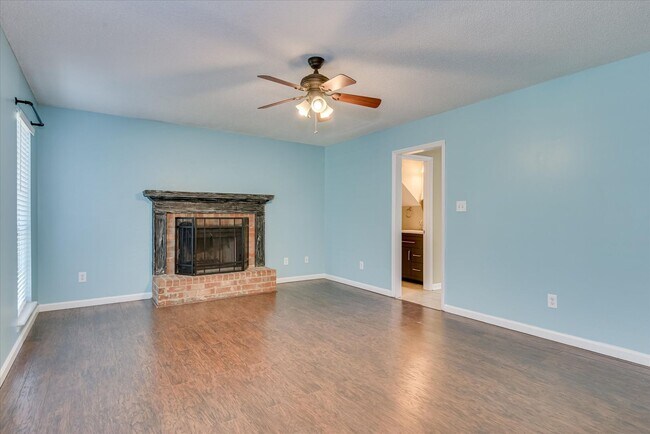 Building Photo - 630 Citation Ct