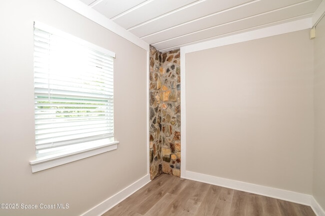 Building Photo - 7405 Calmoso Ave