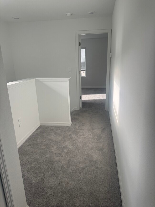 Building Photo - 9272 Bonita Mar Dr