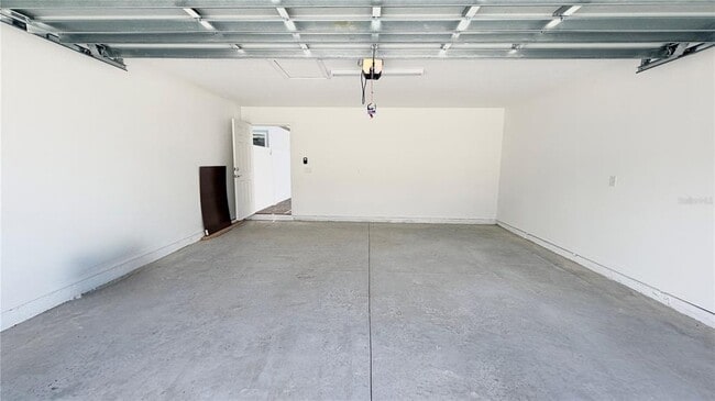 Building Photo - 4557 ORCHARD VIEW Aly