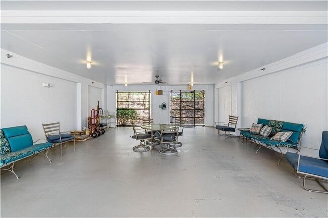 Building Photo - 821 Ralph McGill Blvd NE