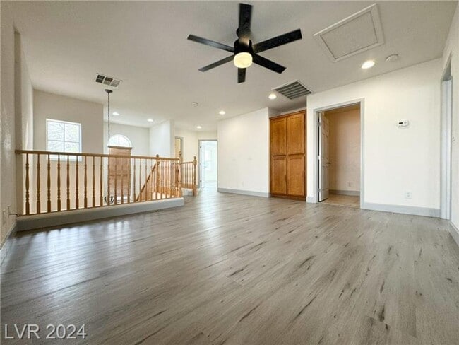 Building Photo - 6596 Polonius Ct