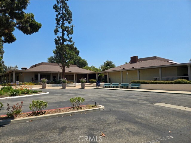Building Photo - 13504 La Jolla Cir