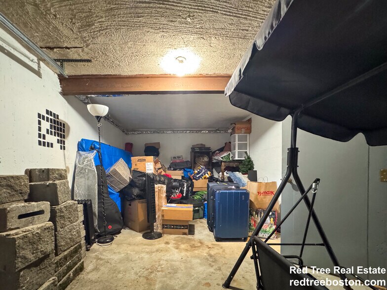 Building Photo - 119 Chestnut St