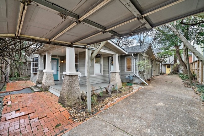 Building Photo - 1517 Indiana St