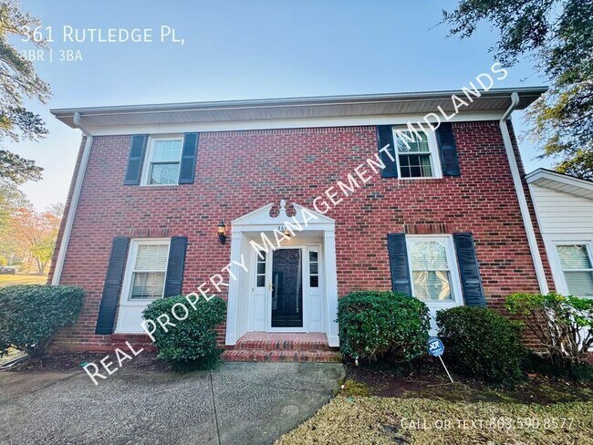 Primary Photo - Spacious 3-Bedroom Townhouse with Pond Vie...