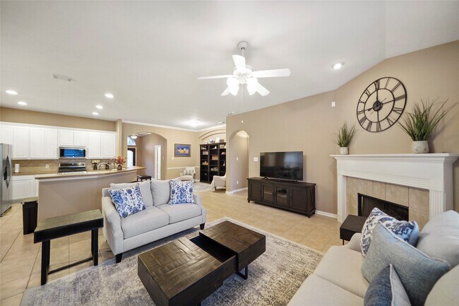 Building Photo - 21818 Mileham Ln