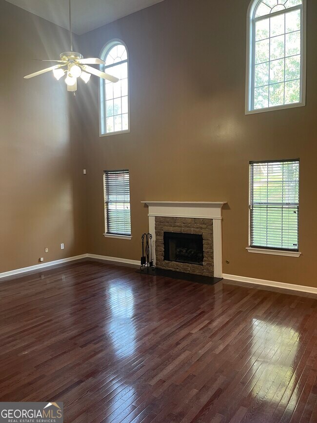 Building Photo - 6020 Kingston Wood Way