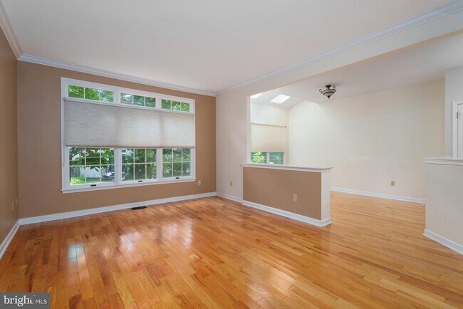 Building Photo - 14 Wilkinson Way