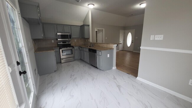 Building Photo - 6903 Gallop Dr