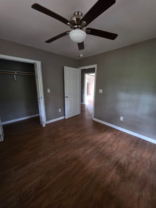 Building Photo - Welcome home to 78 Dolphin Lane