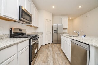 Building Photo - 3806 Axyl Run Ct