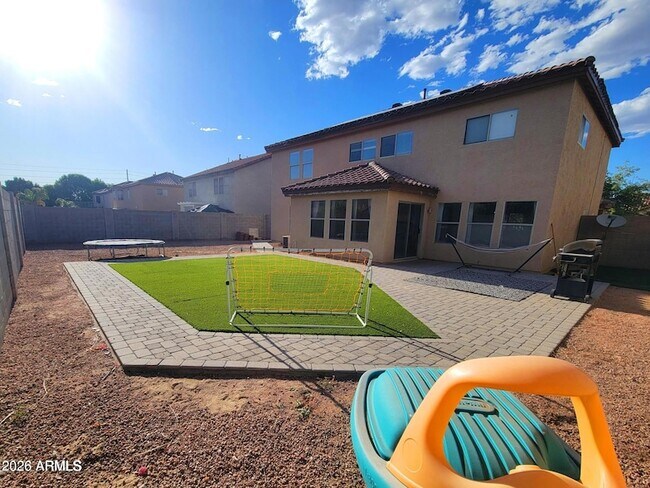 Building Photo - 10841 E Forge Cir