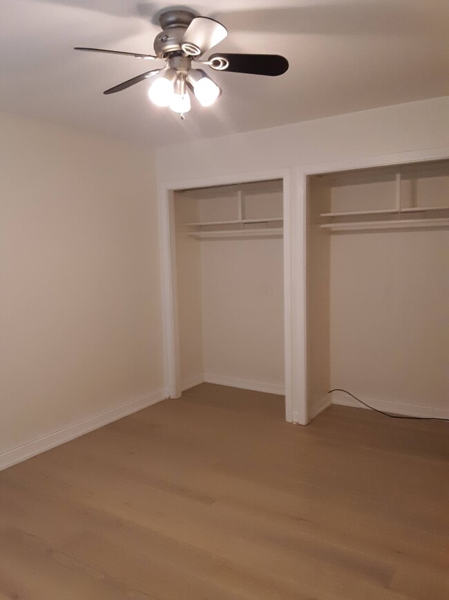 Building Photo - Spacious First Floor 1 Bed Available NOW i...