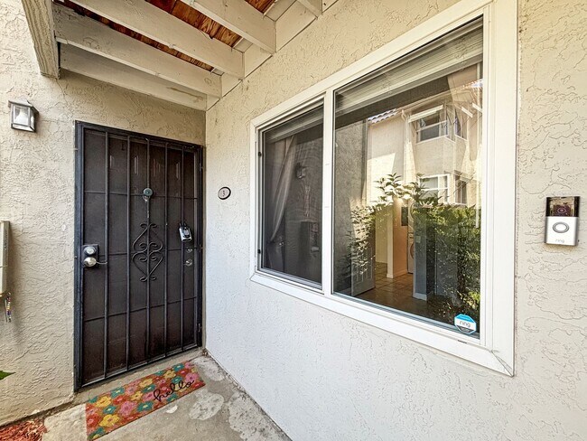 Building Photo - Charming 2BD/2BA Condo in La Mesa W/ A/C, ...