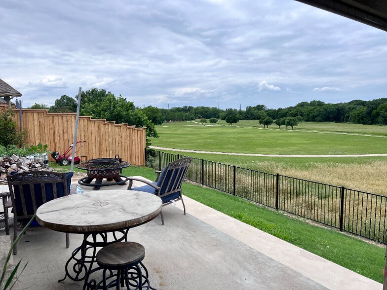 Building Photo - 820 Osage Dr