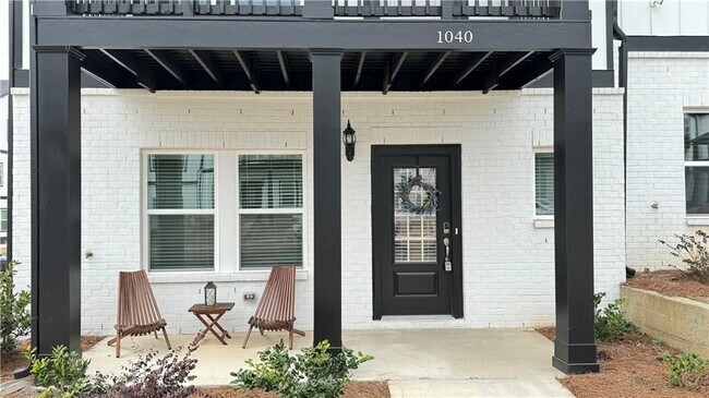 Building Photo - 1040 Knoxboro Ln