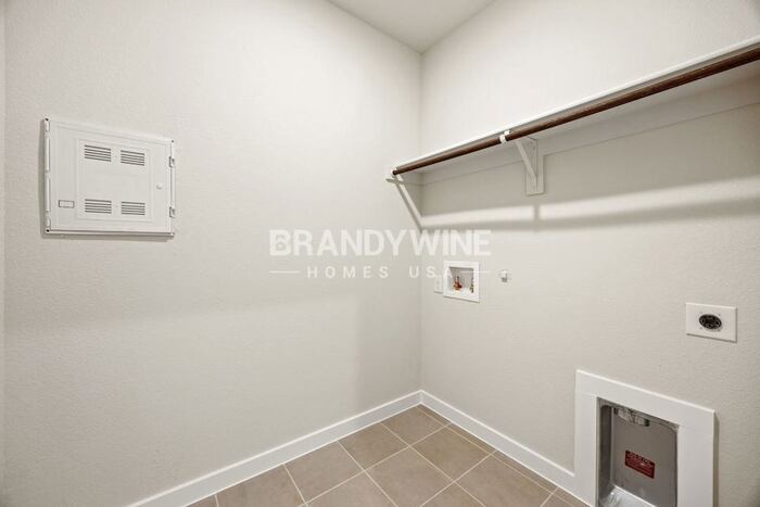 Building Photo - 337 Fire Rock Dr