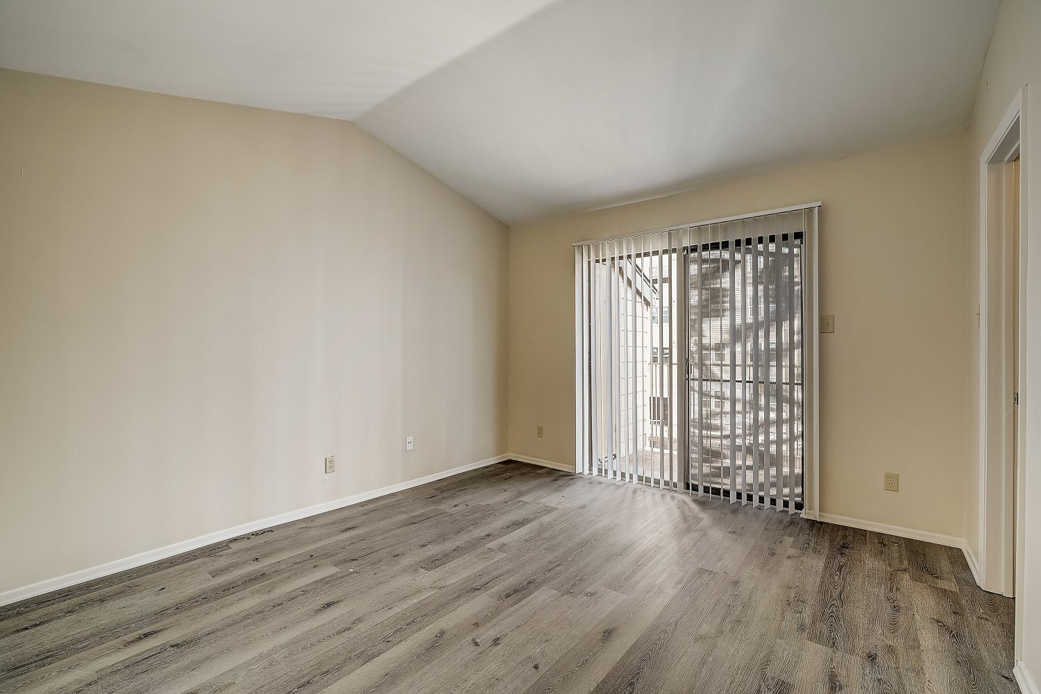 Building Photo - 8615 Rockwood Ln