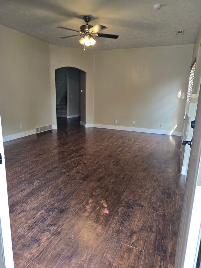 Building Photo - 13463 S Corbin Valley Dr