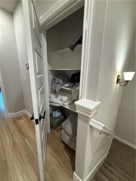 Building Photo - 2252 W Million Ln