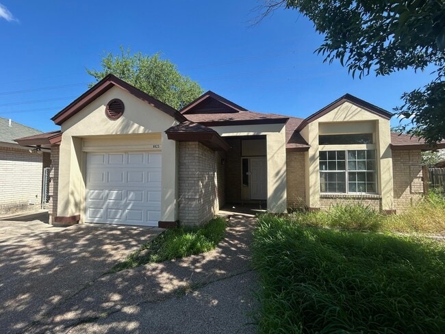 Building Photo - 8623 Oakridge Loop