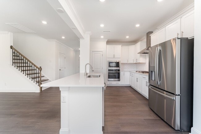 Building Photo - Newly Built 5 Bedroom Home in Knightdale!