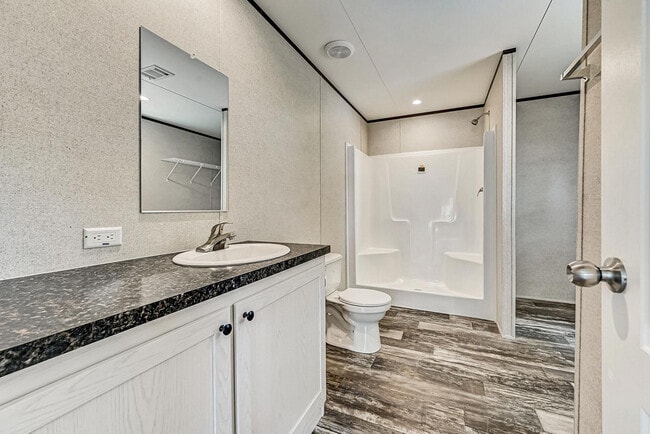 Building Photo - 4075 Lookout Ln