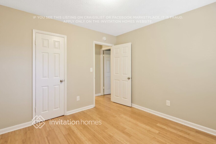 Building Photo - 6075 Cherokee Valley Ln