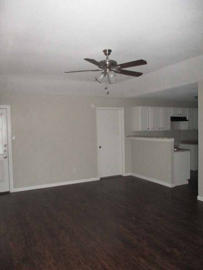 Building Photo - 13102 Crystal Cove Dr