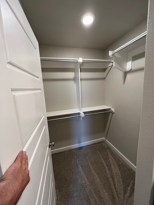 Building Photo - 1207 Bajada St.