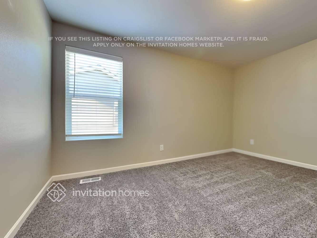 Building Photo - 7154 Desperado Dr SE