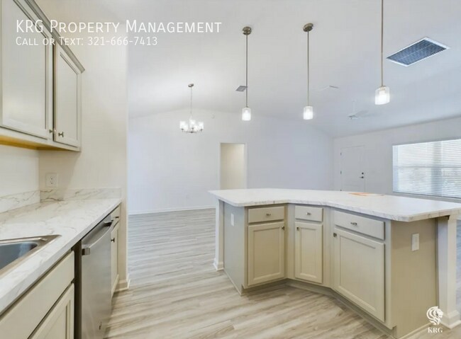 Building Photo - 528 Cherry Creek Wy