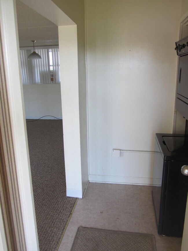 Building Photo - 300 Miracle Strip Pkwy