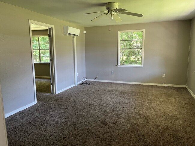 Building Photo - 3222 AR-367