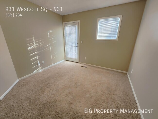 Building Photo - 931 Wescott Square