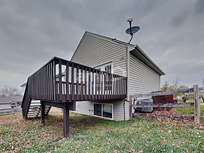 Building Photo - 2223 Fedders Ct