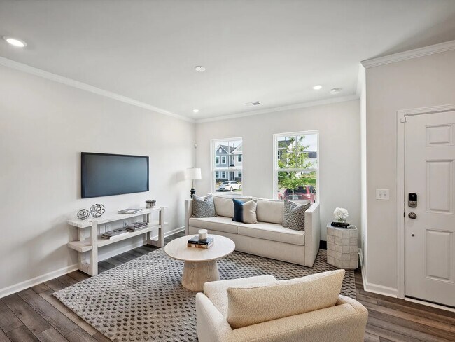 Building Photo - 657 Mirkwood Ave