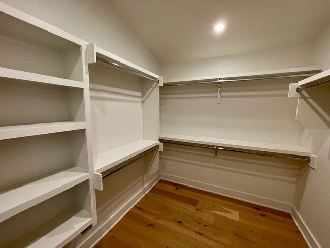 Building Photo - Palo Duro