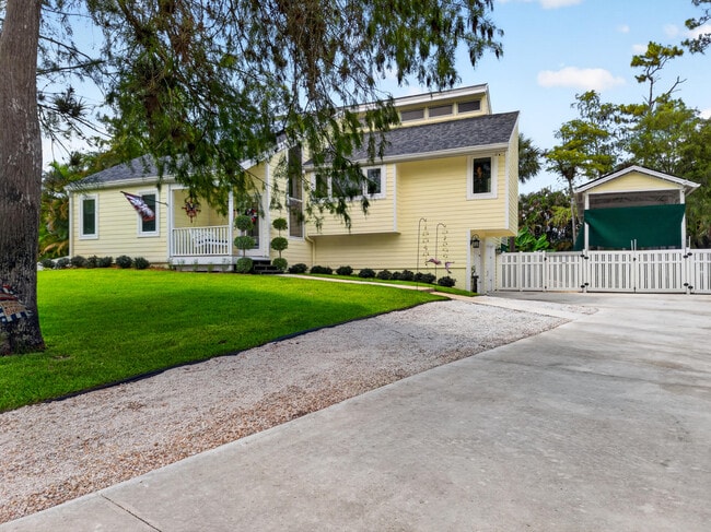 Building Photo - 13074 La Mirada Cir