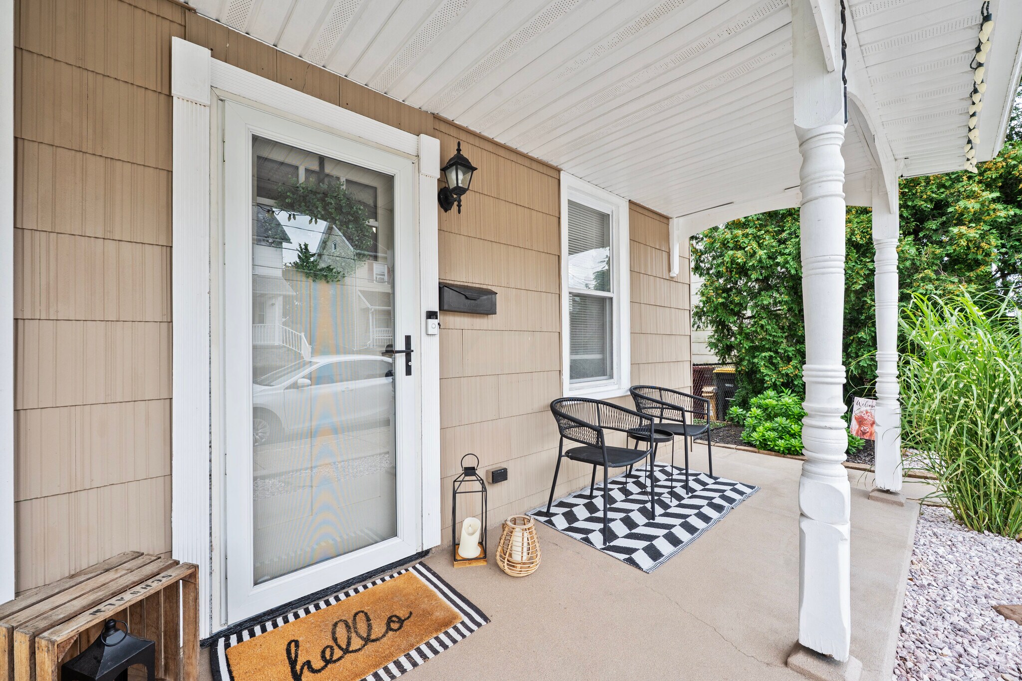 Building Photo - 2221 N 1st Ave