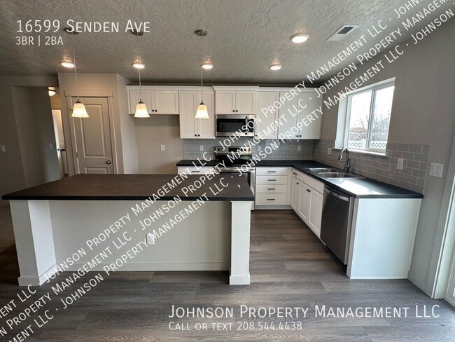 Building Photo - 16599 Senden Ave