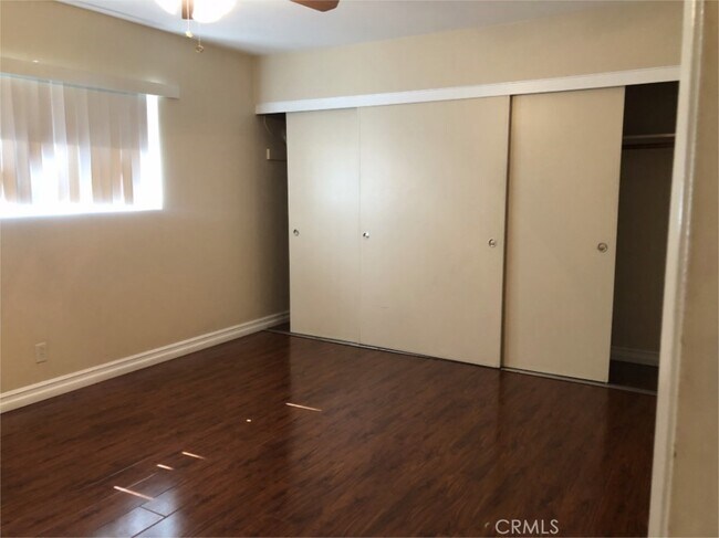 Building Photo - 746 Scripps Dr