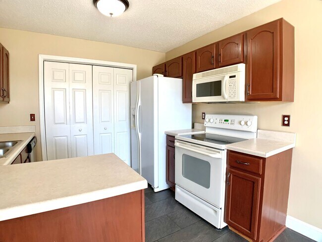 Building Photo - 4080 Challis Dr