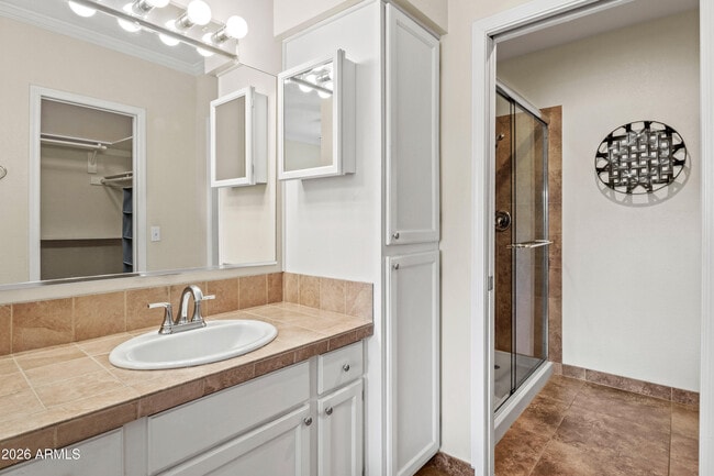 Building Photo - 9450 E Becker Ln