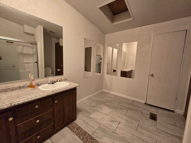 Building Photo - 1036 Hancock Mill Ln