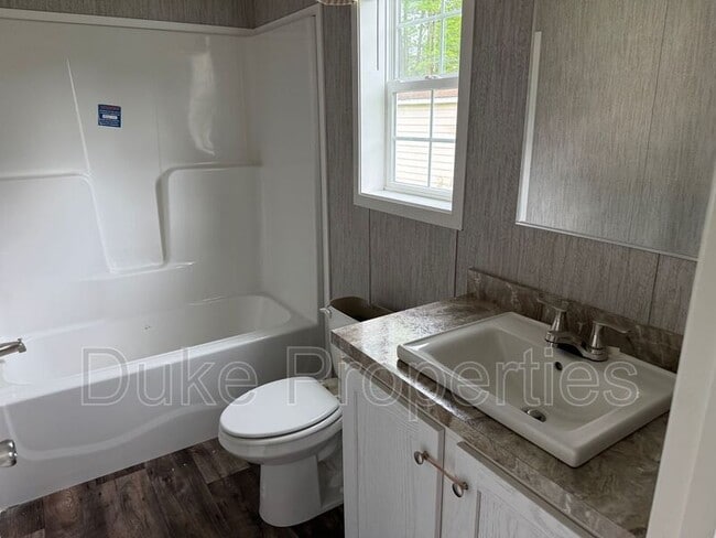 Building Photo - 617 Kilkenny Dr